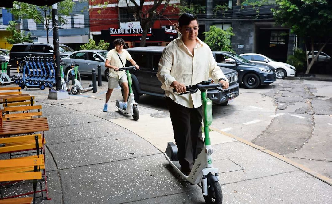 Ciudad de México, 04 Agosto 2026.
Aspectos del servicio de los patines eléctricos (scooters), Lime, Whoosh y Jet.
Foto: Luis Camacho | El Universal