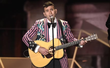 El músico Sufjan Stevens no puede caminar, revela que padece el síndrome de Guillain-Barré