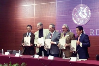 Libro celebra aportación de Cervantes a México
