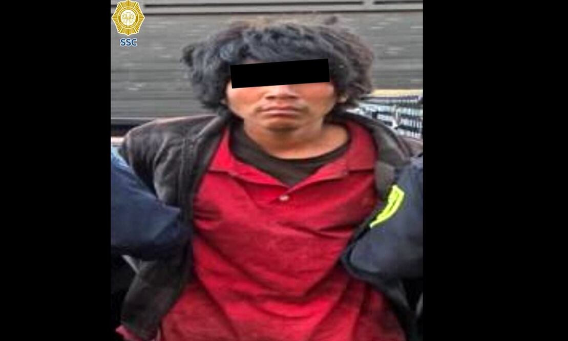 Un hombre en aparente situación vulnerable fue detenido por haber robado el arma de cargo a una mujer policía. Foto: especial