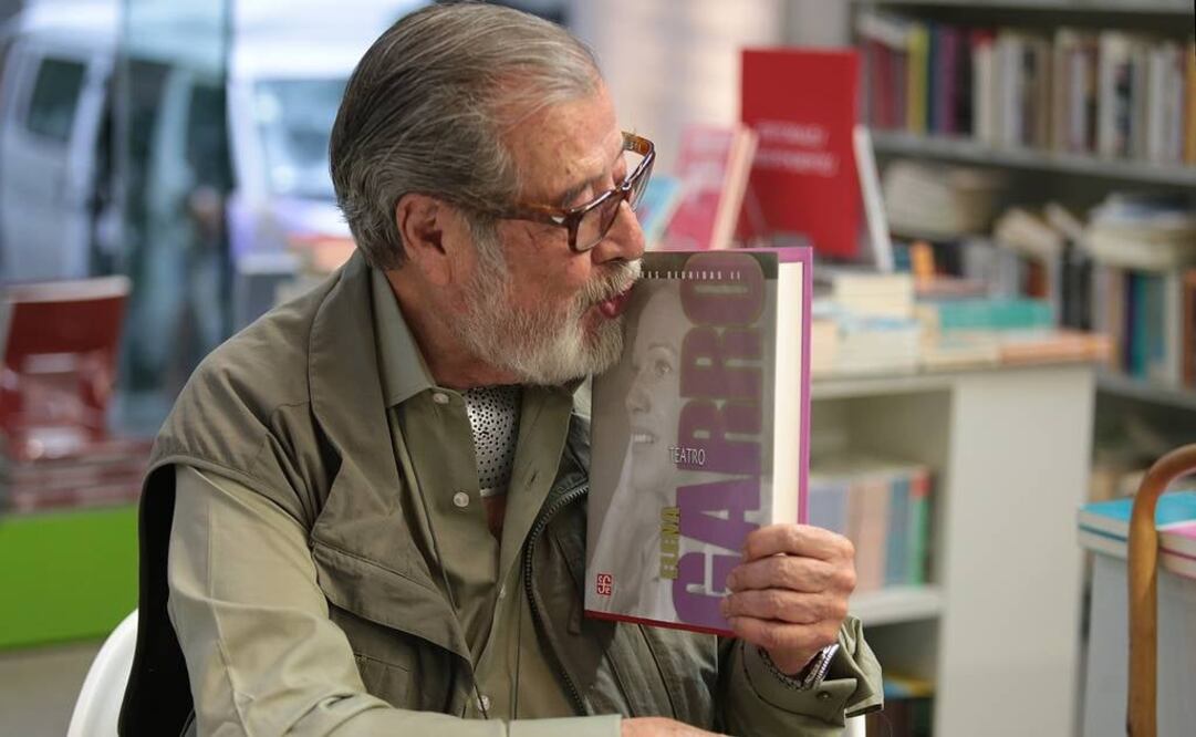 El mítico actor y director teatral José Solé asegura que nunca antes había dirigido montajes para radioteatro, pero gustoso participa en este nostálgico y experimental proyecto de transmitir en vivo histiorias dramatizadas, en estos tiempos de grandes revoluciones.