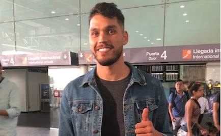 Nicolás Freire llega a México para reportar con Pumas