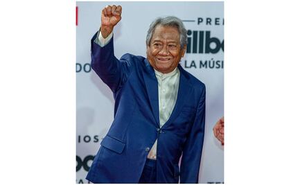 Armando Manzanero figuraría en el Muro de Honor de la Cámara de Diputados