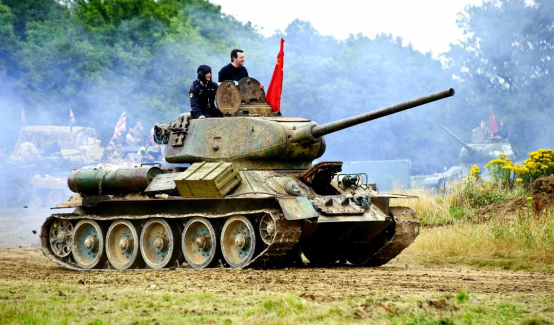 ¿Conducirías un tanque soviético? En Rusia es posible hacerlo. (Foto: Cortesía)