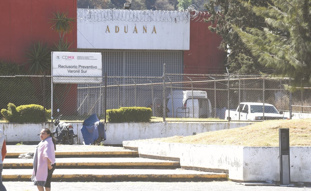 Las autoridades revelan que 10 servidores públicos son investigados por su posible participación en el escape, que se presume fue por la Aduana. Foto: ARMANDO MARTÍNEZ. EL UNIVERSAL