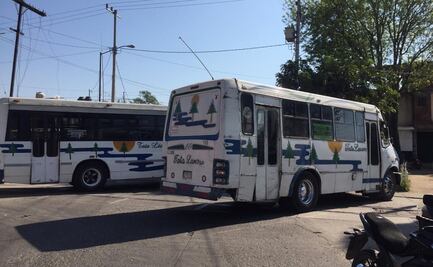 Transportistas desbloquean accesos a Uruapan, Michoacán
