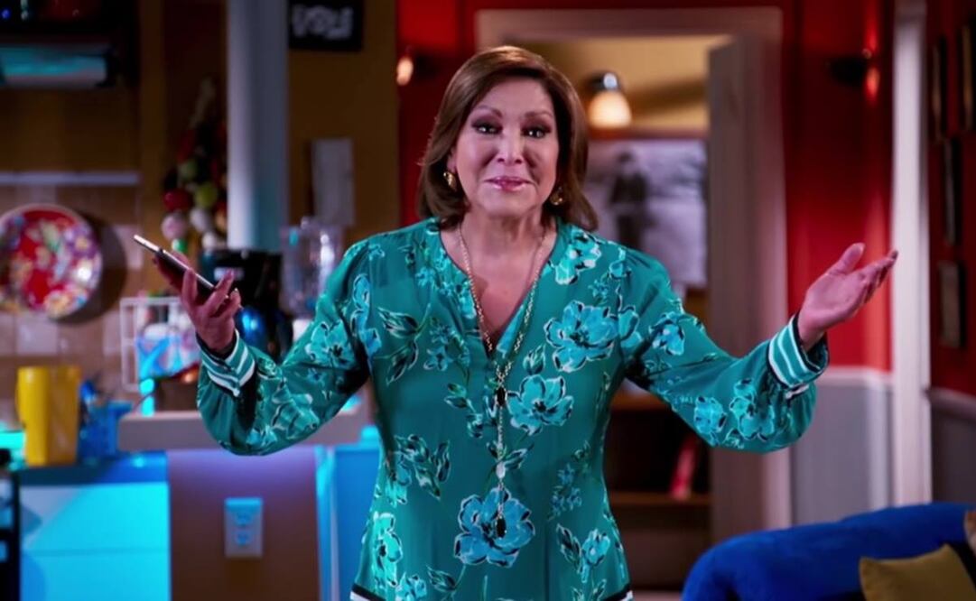 La temporada 12 de vecinos incluyó un homenaje para Octavio Ocaña. Foto. cortesía Televisa