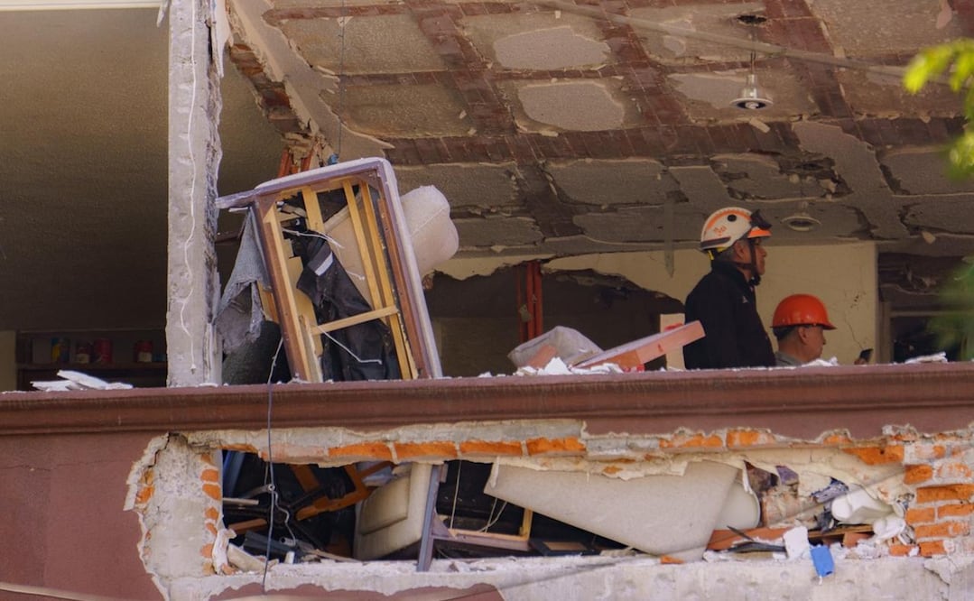 Se registró una explosión por acumulación de gas en paseos de Tasqueña en la alcaldía de Coyoacán. Fotos: Osmar Alvarado | EL UNIVERSAL