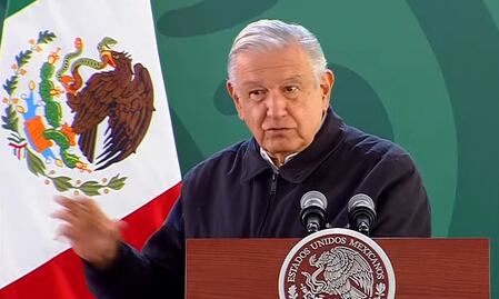 AMLO acusa que gobiernos del bloque conservador están comprando “bots” para guerra sucia en redes sociales