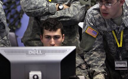 Hackean base de datos del gobierno federal de EU