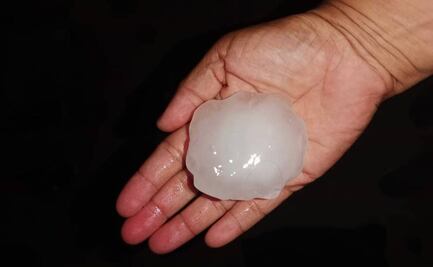 Enormes bolas de granizo dañan casas y vehículos en Reynosa, Tamaulipas