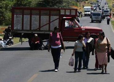 Pastor permanece sitiado por caciques católicos en Chiapas; exigen expulsarlo de la comunidad