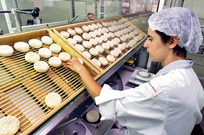 Cofece les impone multa a Nestlé y a subsidiaria de Lala