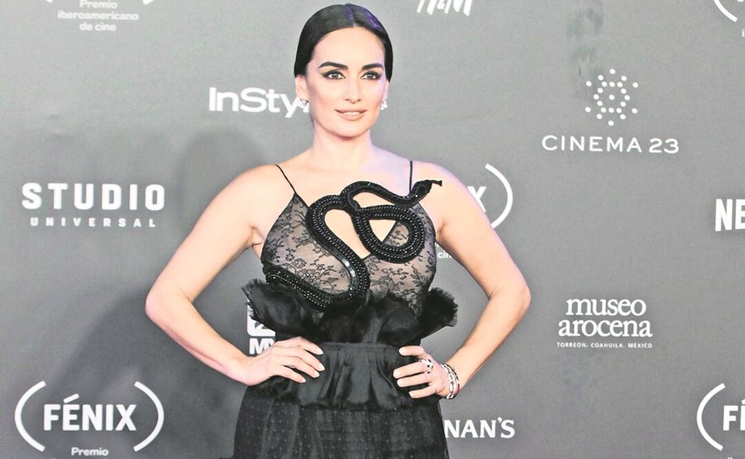 La actriz en la alfombra de los Premios Fénix.