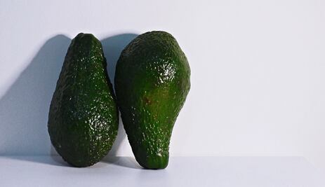 Cómo saber que un aguacate ya está maduro sin cortarlo 