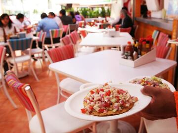 English writer to share Mexican gastronomy and culture with the world