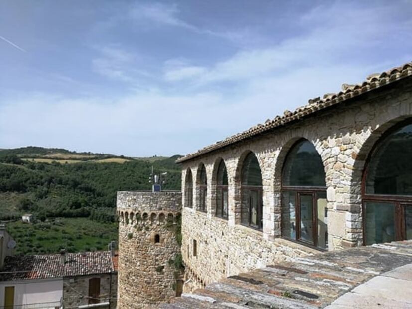 Esta región en Italia te pagaría 15 mil pesos al mes por vivir ahí, ¿te animas?