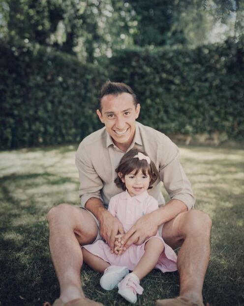 Así es por dentro la imponente mansión de Andrés Guardado en Sevilla