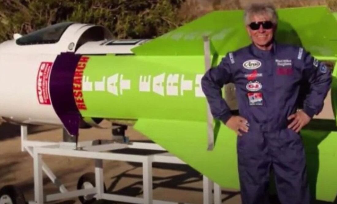 El aventurero Mike Hughes. Foto: BBC