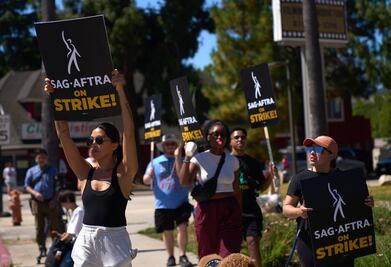 ¿La huelga de actores de Hollywood afectará las películas y series que ves en Nefflix, HBO y otras plataformas?