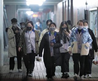 Mueren 242 en un día por el coronavirus