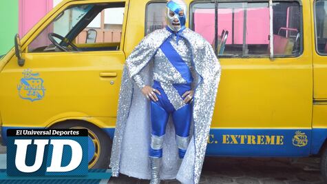 'El Enmascarado de la Franja', historia de una pasión por el Puebla
