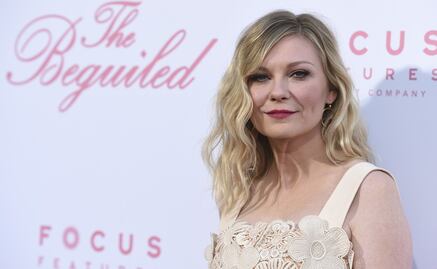 La nueva campaña de Rodarte confirma el embarazo de Kirsten Dunst