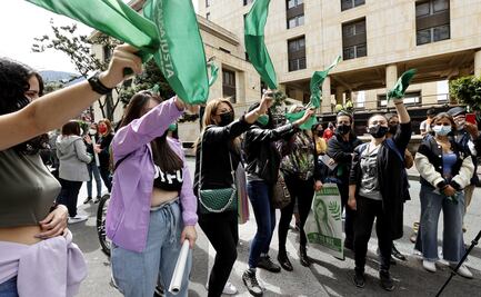 Retrasan decisión sobre aborto en Colombia