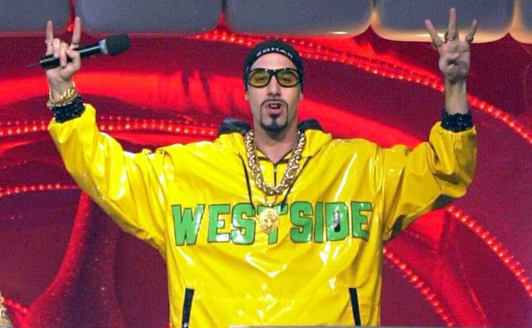 El actor Sacha Baron Cohen, caracterizado como su personaje Ali G, hizo una broma sobre las personas asiáticas, sus genitales y los protagonistas de la película "Minions". FOTO: Archivo 