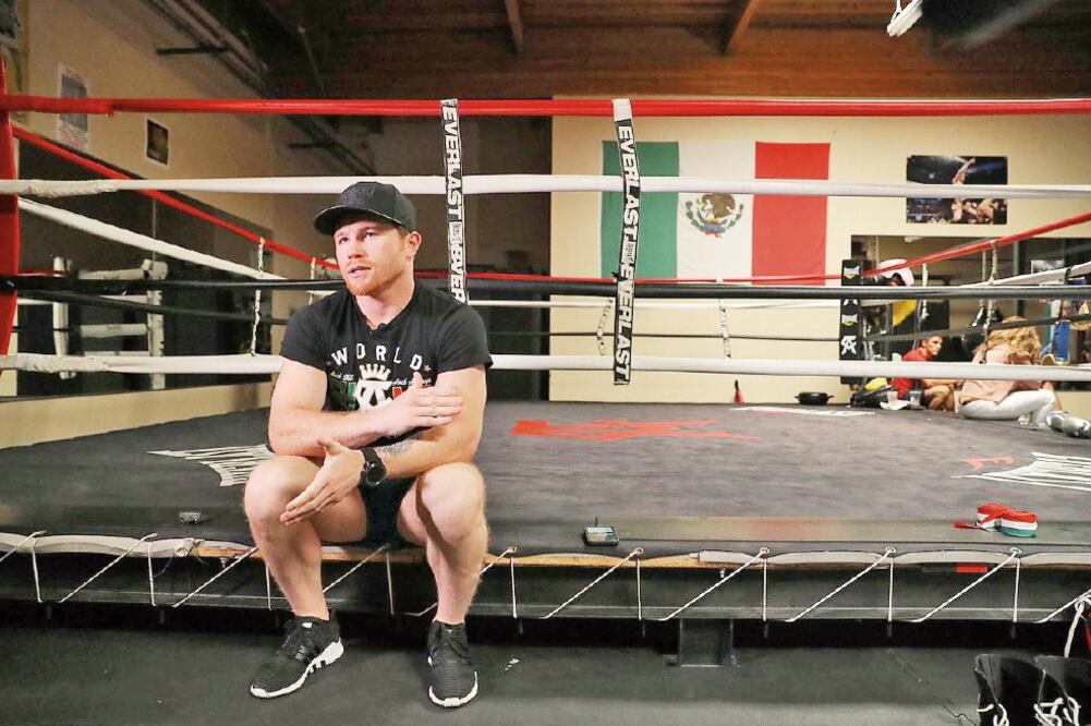 El boxeador mexicano ha sido sometido a 20 exámenes antidopaje desde que dio positivo en febrero pasado. (TWITTER)