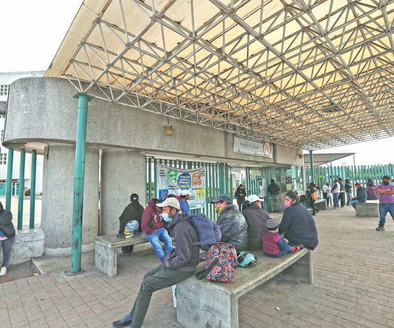 El Hospital Adolfo López Mateos, cuyo director fue separado del cargo, atiende a pacientes Covid. ARCHIVO EL UNIVERSAL