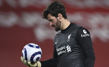 Muere ahogado el padre del portero del Liverpool, Alisson