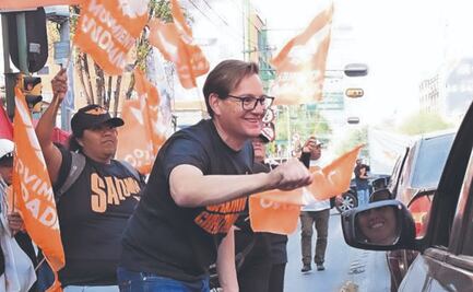 Chertorivski recorre la Línea 8 del Metro y el Mercado Hidalgo