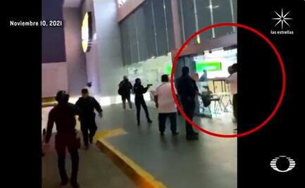 Video. Hombre con cuchillo somete pasajeros de un autobús en Mazatlán, Sinaloa