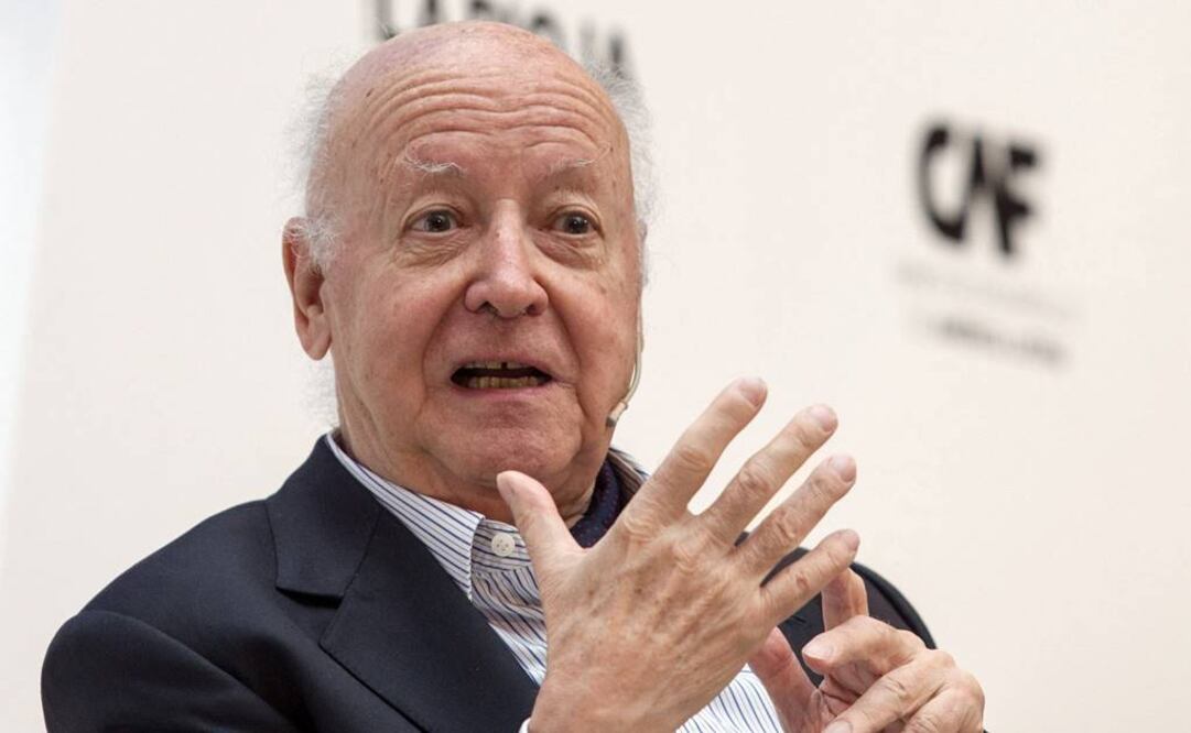 Edwards recomendó a los jóvenes leer literatura, poesía y escribir, "no hay otra forma", afirmó sobre el imperativo de cuidar el idioma. FOTO: Abel Alonso/EFE.