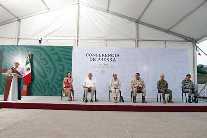 Se usarán recursos de fideicomiso para mejorar puertos y aduanas: AMLO