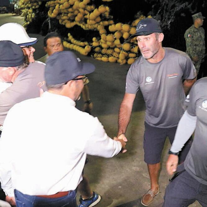 Tras ser recuperados y pasar los exámenes médicos y de control del INM, los extranjeros dijeron que estarán dos días en Mazatlán y volverán a su país. CORTESÍA
