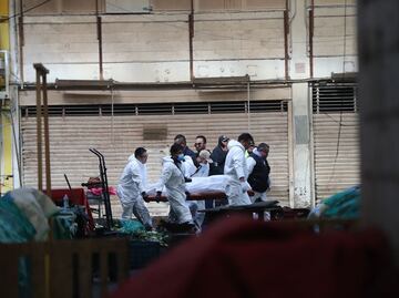 Reportan al menos 7 muertos por incendio provocado por grupo delictivo en Central de Abasto de Toluca