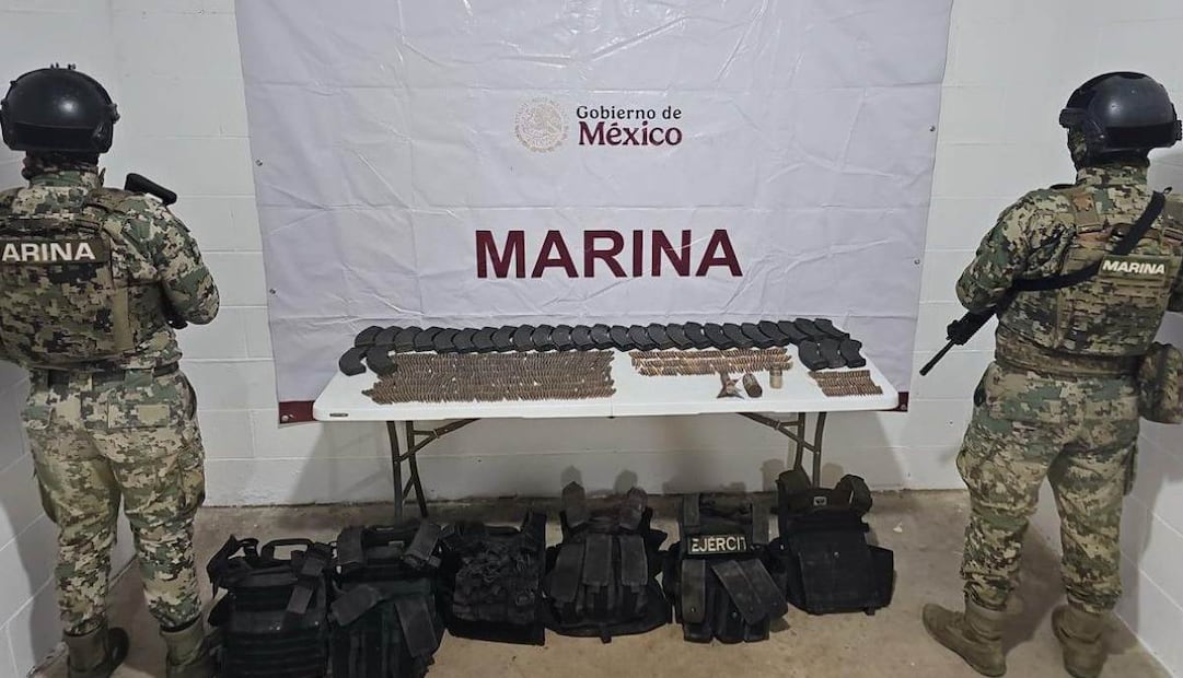 Localización de campamento, y aseguramiento de municiones y droga en Sinaloa. Foto: Secretaría de Marina (Semar).