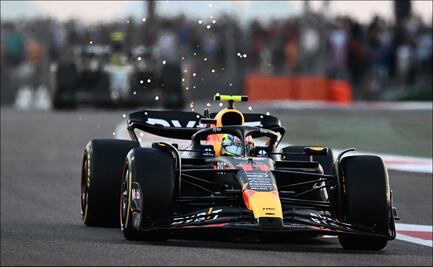 Checo Pérez remonta y Max Verstappen gana el GP de Abu Dhabi