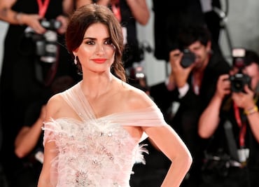 El majestuoso vestido de Penélope Cruz en el Festival de Venecia