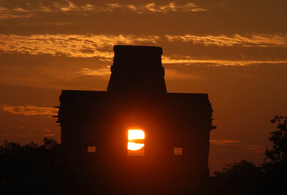 En Dzibilchaltún observarás un fenómeno arqueo-astronómico al amanecer. (Foto: Notimex/Francisco Martín)