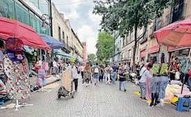 Toreros se apoderan de las calles aledañas al Zócalo capitalino