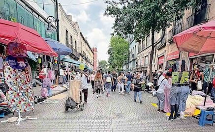 Toreros se apoderan de las calles aledañas al Zócalo capitalino