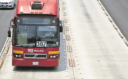 Arrestan a uno por acosar a mujer en el Metrobús