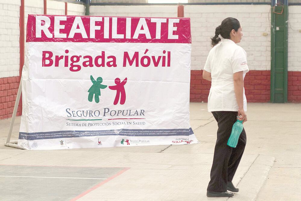 17.9 millones deben renovar póliza del Seguro Popular