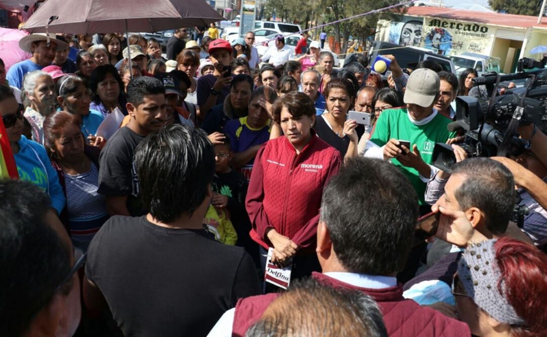 Delfina presume aplicación "Delfisapp" para móviles