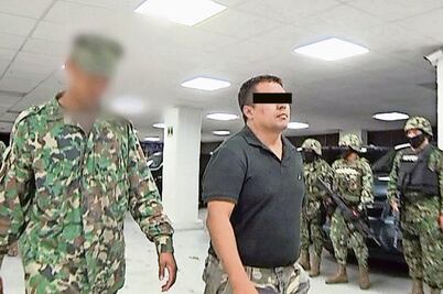 Congela juez extradición del líder de Los Zetas