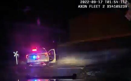 Mujer detenida dentro de una patrulla es arrollada por un tren en Colorado