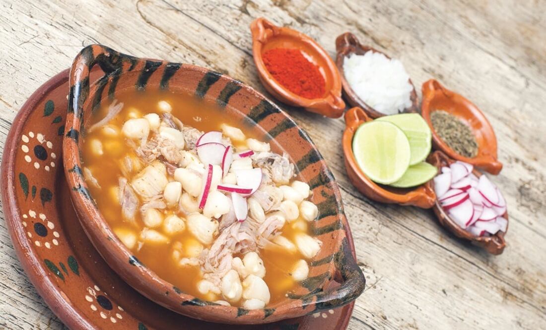 La recomendación para estas fiestas patrias es cocinar platillos típicos con proteína libre de grasa (ARCHIVO. EL UNIVERSAL)